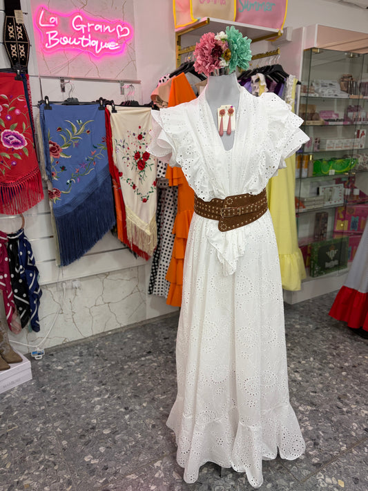 Bata rociera perforada con piquillo Maria