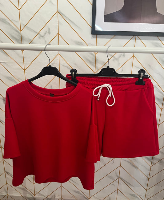 Conjunto rojo deportivo
