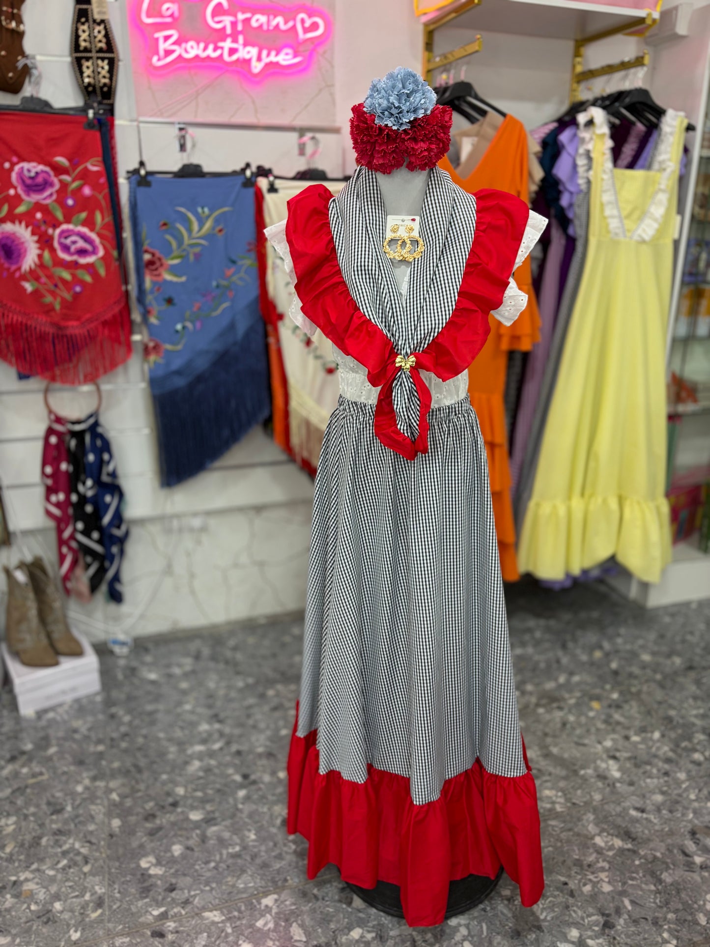 Conjunto piquillo y falda vichy